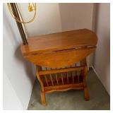 Wooden end table / magazine rack with light Wooden end table / magazine rack with light