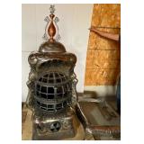 Antique Parlor Stove with Base. Brand: Favorite No 251 Antique Parlor Stove with Base. Brand: Favorite No 251