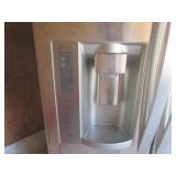 (UD2) LG Stainless Steel Refrigerat... (UD2) LG Stainless Steel Refrigerat...