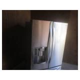 (UD2) LG Stainless Steel Refrigerat... (UD2) LG Stainless Steel Refrigerat...