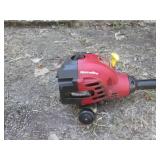 (UD2) Homelite Gas Trimmer - Runs G... (UD2) Homelite Gas Trimmer - Runs G...