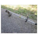 (UD2) Homelite Gas Trimmer - Runs G... (UD2) Homelite Gas Trimmer - Runs G...