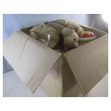 (EW3) Big Box Full of Toys and Plus... (EW3) Big Box Full of Toys and Plus...