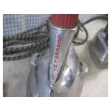 (BSB) 3 Vintage Electric Irons... (BSB) 3 Vintage Electric Irons...
