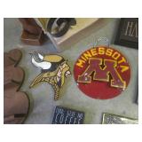 (F-2) Assorted Wall Decor... (F-2) Assorted Wall Decor...