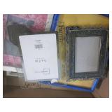(EW5) Assorted Picture Frames... (EW5) Assorted Picture Frames...