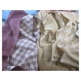 (EW6) Assorted Large Sections of Fa... (EW6) Assorted Large Sections of Fa...