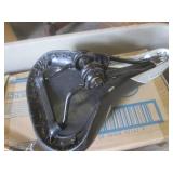 (BR2) Large Tote Full of Misc Inclu... (BR2) Large Tote Full of Misc Inclu...