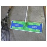 (BR2) Swiffer Mop, Yard Rake and Mo... (BR2) Swiffer Mop, Yard Rake and Mo...