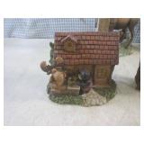 (CS) Assorted Bear and Other Figure... (CS) Assorted Bear and Other Figure...