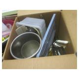 (RM4) Assorted Kitchen Items... (RM4) Assorted Kitchen Items...