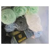 (EW6) Tote Full of Yarn and Accesso... (EW6) Tote Full of Yarn and Accesso...