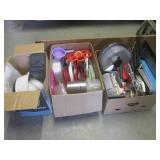 (RM1) Assorted Kitchen Items... (RM1) Assorted Kitchen Items...