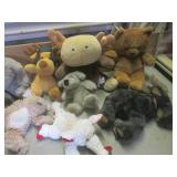 (A-2T) Assorted Plush Animals... (A-2T) Assorted Plush Animals...
