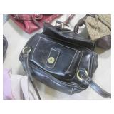 (A-3) Assorted Purses... (A-3) Assorted Purses...