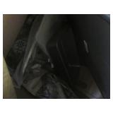 (EW5) 2 Boxes of Assorted Kitchen I... (EW5) 2 Boxes of Assorted Kitchen I...