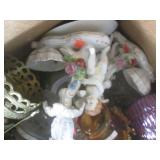 (A-2) Box of Assorted Unsorted Figu... (A-2) Box of Assorted Unsorted Figu...