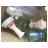 (A-4) Unsorted Box of Misc Ceramic ... (A-4) Unsorted Box of Misc Ceramic ...