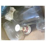 (A-4) Unsorted Box of Misc Ceramic ... (A-4) Unsorted Box of Misc Ceramic ...