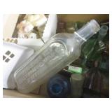 (A-2) Assorted Vintage Small Bottle... (A-2) Assorted Vintage Small Bottle...