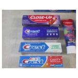 (CS) Assorted Toothpaste... (CS) Assorted Toothpaste...