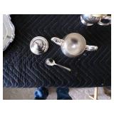 Vintage Oneida USA Silver Tray Coffee & Tea Set Complete