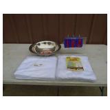 Stainless bowl with towels & cleaning cloth. As shown.