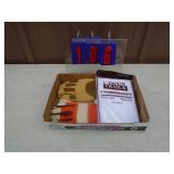 Flat of gloves & hankey