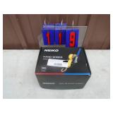 New Neiko 900 lb strap hand winch. As shown.