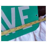 Maine Avenue Street Signs