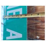 Maine Avenue Street Signs