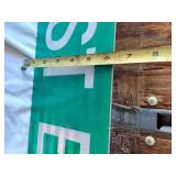 9th Street East Street Signs