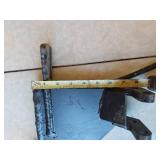 Lot of 4 Heavy Duty Metal Brackets
