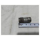 Parker Hydraulic Quick Couplers including FEM-501-8FP-NL, Various Couplings - As Pictured