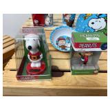 New in Package 6 Pcs of Peanuts/Snoopy Items; Children New in Package 6 Pcs of Peanuts/Snoopy Items; Children