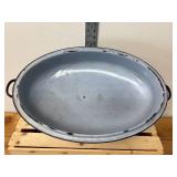 Large 17-Inch Mid-Cent Blue Speckled Farmhouse Enamelware Savory Roasting Pan Large 17-Inch Mid-Cent Blue Speckled Farmhouse Enamelware Savory Roasting Pan