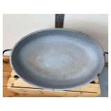 Large 17-Inch Mid-Cent Blue Speckled Farmhouse Enamelware Savory Roasting Pan Large 17-Inch Mid-Cent Blue Speckled Farmhouse Enamelware Savory Roasting Pan