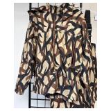 Used Men’s XL ASAT Camouflage 4-Piece Set – Fleece-Lined Pullover, Detachable Hood Jacket & Bibs with Suspenders - Good Condition Used Men’s XL ASAT Camouflage 4-Piece Set – Fleece-Lined Pullover, Detachable Hood Jacket & Bibs with Suspenders - Good Condition