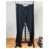 Excellent Condition Pants – 4 Pairs Levi Excellent Condition Pants – 4 Pairs Levi