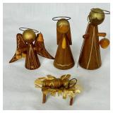 Nativity Figurines from Russia, Italy and Israel Nativity Figurines from Russia, Italy and Israel