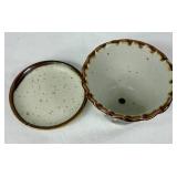 Collection of Pottery - Light Colored Bowls and Small Flower Pot Collection of Pottery - Light Colored Bowls and Small Flower Pot