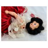 Collection of Vintage Nancy Ann Storybook Dolls - 8 Dolls and 1 Musical Doll "Cruising Down the River" Collection of Vintage Nancy Ann Storybook Dolls - 8 Dolls and 1 Musical Doll "Cruising Down the River"