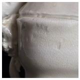 Pair of Porcelain Statues of Kwan Yin/Quan Yin from the 1940 Pair of Porcelain Statues of Kwan Yin/Quan Yin from the 1940