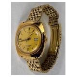 Vintage Timex Square Manual Wind Gold Tone Mens Watch Vintage Timex Square Manual Wind Gold Tone Mens Watch