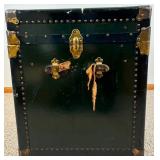 Large Antique Steamer Trunk with 2 Trays/Inserts plus lock and key Large Antique Steamer Trunk with 2 Trays/Inserts plus lock and key