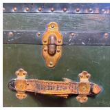 Medium Antique Steamer Trunk with 2 Trays/Inserts plus lock and key Medium Antique Steamer Trunk with 2 Trays/Inserts plus lock and key
