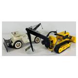 Vintage Tonka Trencher Backhoe Bulldozer and Tonka Jeep AA Wrecker & Plow with Blade Vintage Tonka Trencher Backhoe Bulldozer and Tonka Jeep AA Wrecker & Plow with Blade