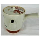 Vintage Kutaniware Japanese Tea Set - Set of 6- Red and Gold Floral Vintage Kutaniware Japanese Tea Set - Set of 6- Red and Gold Floral