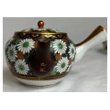Vintage Kutani Japanese Tea Set with Teapot, 5 Cups and Cold Water Pot - Floral with Gold Trim Vintage Kutani Japanese Tea Set with Teapot, 5 Cups and Cold Water Pot - Floral with Gold Trim