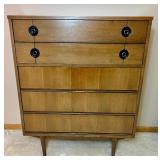 Mid Century Modern 5 Drawer Highboy Dresser by Stanley Furniture Co. 1960 Mid Century Modern 5 Drawer Highboy Dresser by Stanley Furniture Co. 1960
